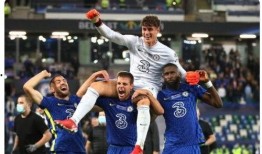 足坛最新爆料新闻